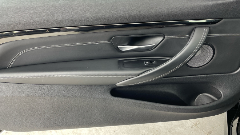 BMW M4 2dr DCT [Competition Pack] Petrol Coupe